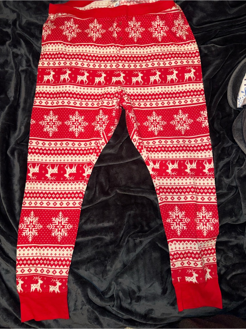 Old Navy Red and White Reindeer Print Leggings